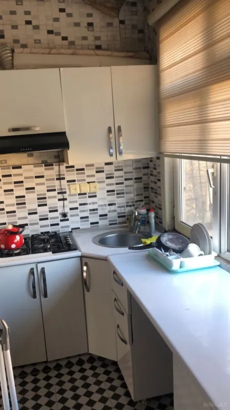 Satılır 3 otaqlı mənzil 50 m²