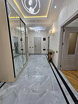 Kirayə verilir 3 otaqlı mənzil 180 m²