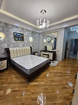 Kirayə verilir 3 otaqlı mənzil 180 m²