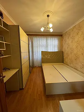 Satılır 3 otaqlı mənzil 80 m²