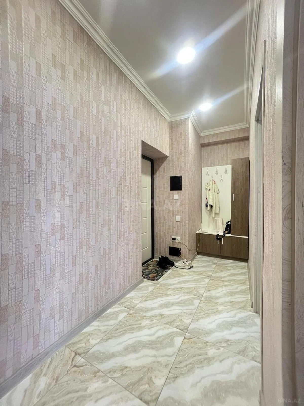 Kirayə verilir 2 otaqlı mənzil 55 m²