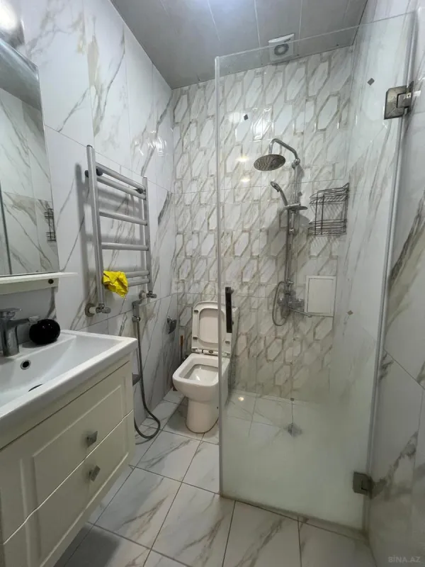 Kirayə verilir 2 otaqlı mənzil 55 m²