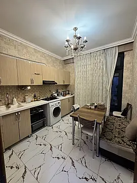 Satılır 3 otaqlı mənzil 105 m²