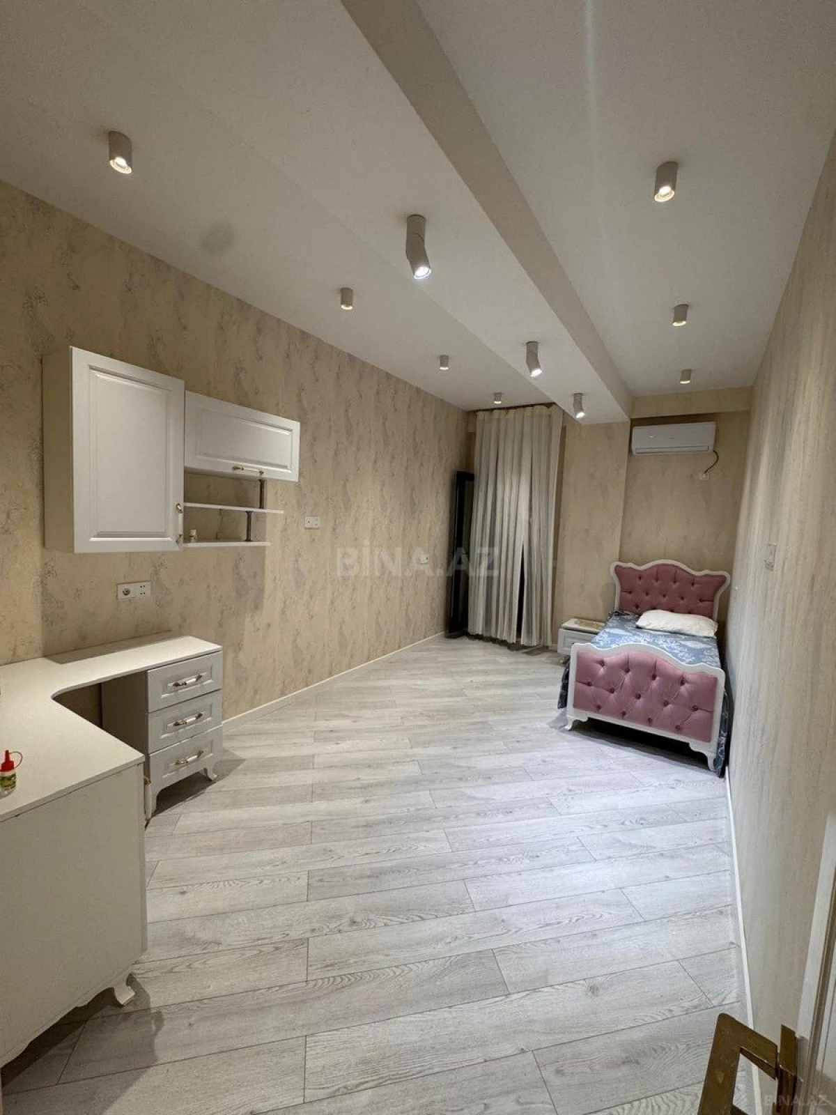 Kirayə verilir 3 otaqlı mənzil 100 m²