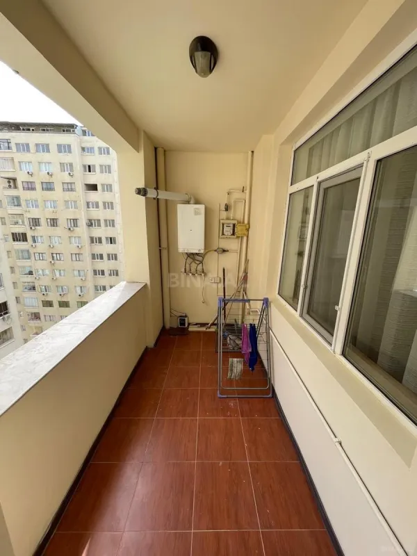 Kirayə verilir 3 otaqlı mənzil 155 m²