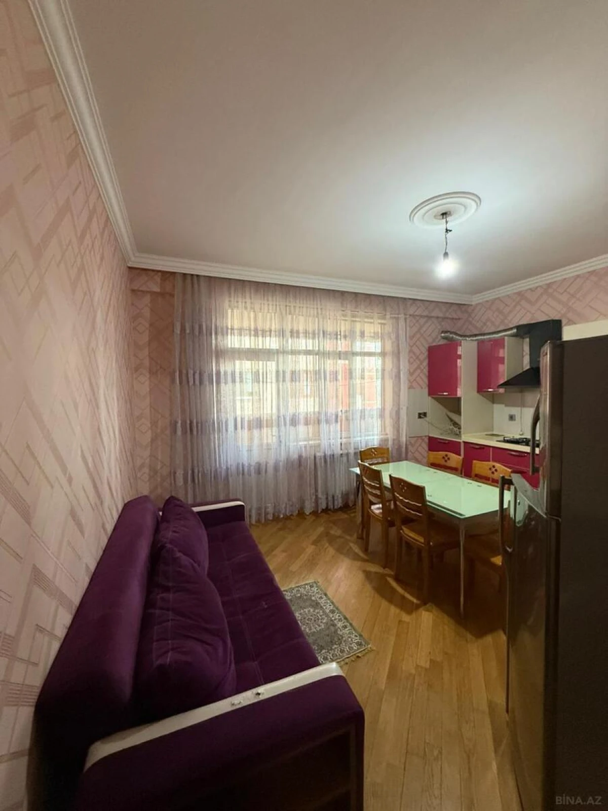 Kirayə verilir 3 otaqlı mənzil 156 m²