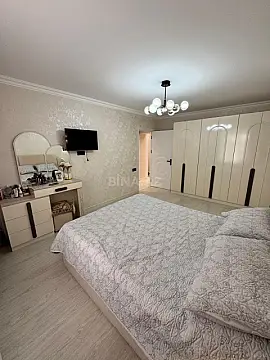 Satılır 3 otaqlı mənzil 70 m²