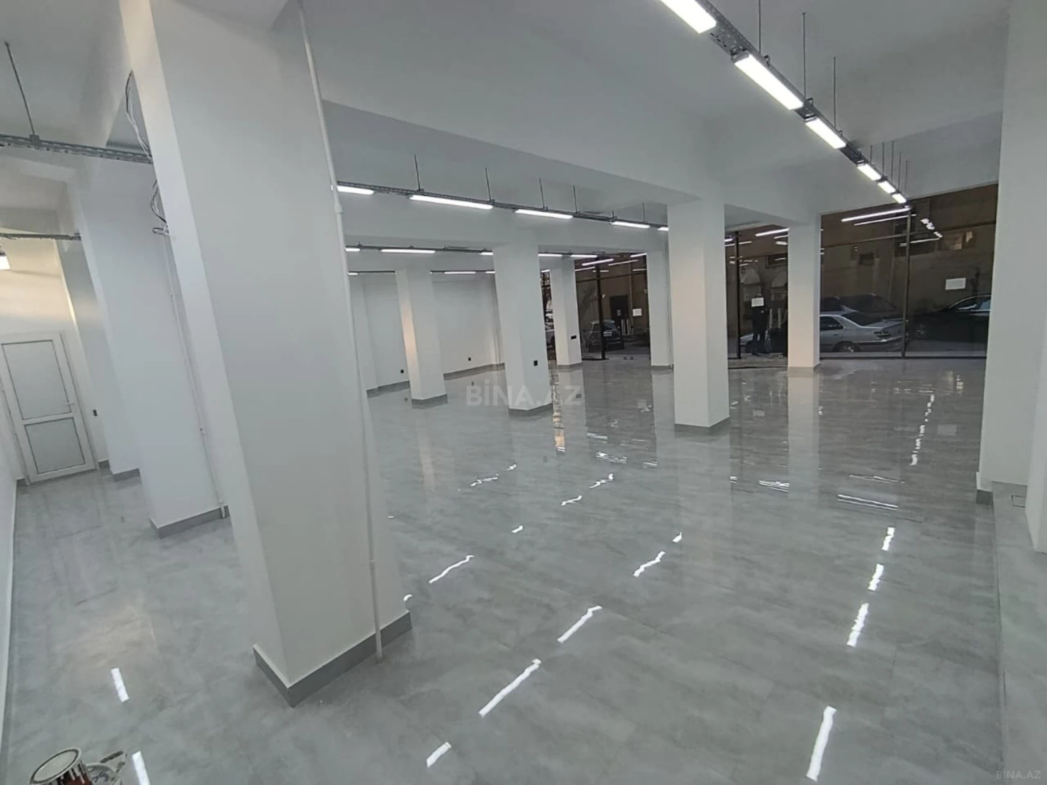 Kirayə verilir obyekt 180 m²