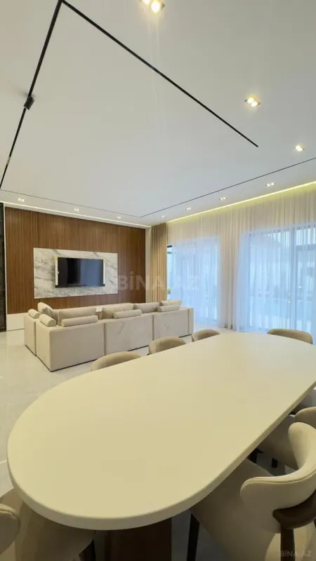 Satılır 5 otaqlı həyət evi 260 m²