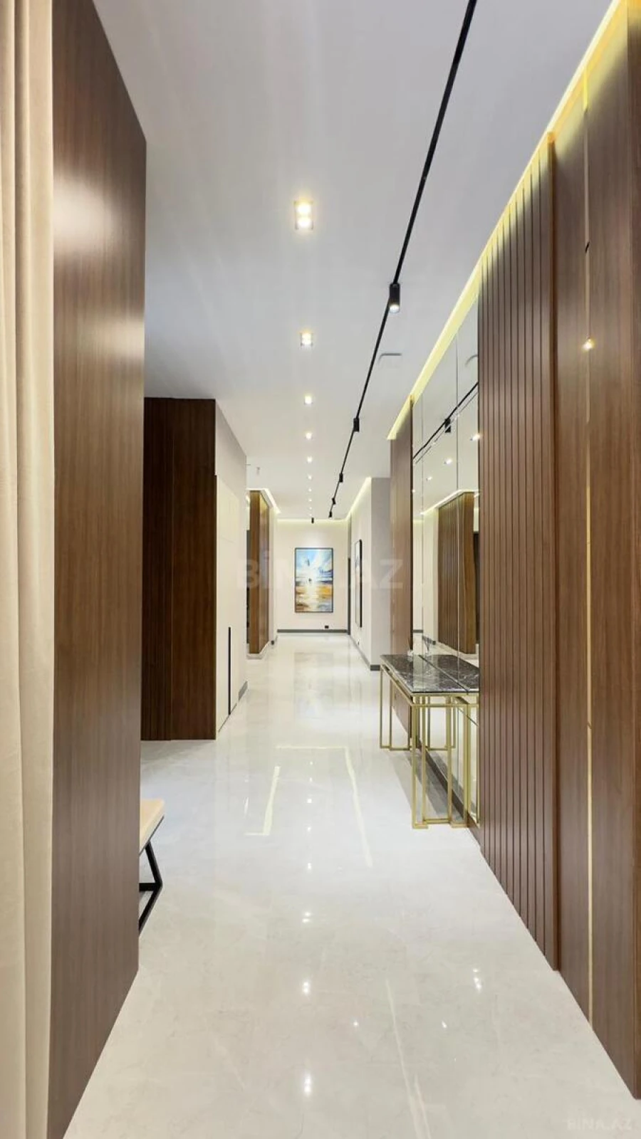 Satılır 5 otaqlı həyət evi 260 m²