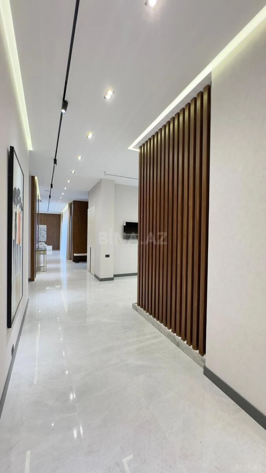 Satılır 5 otaqlı həyət evi 260 m²