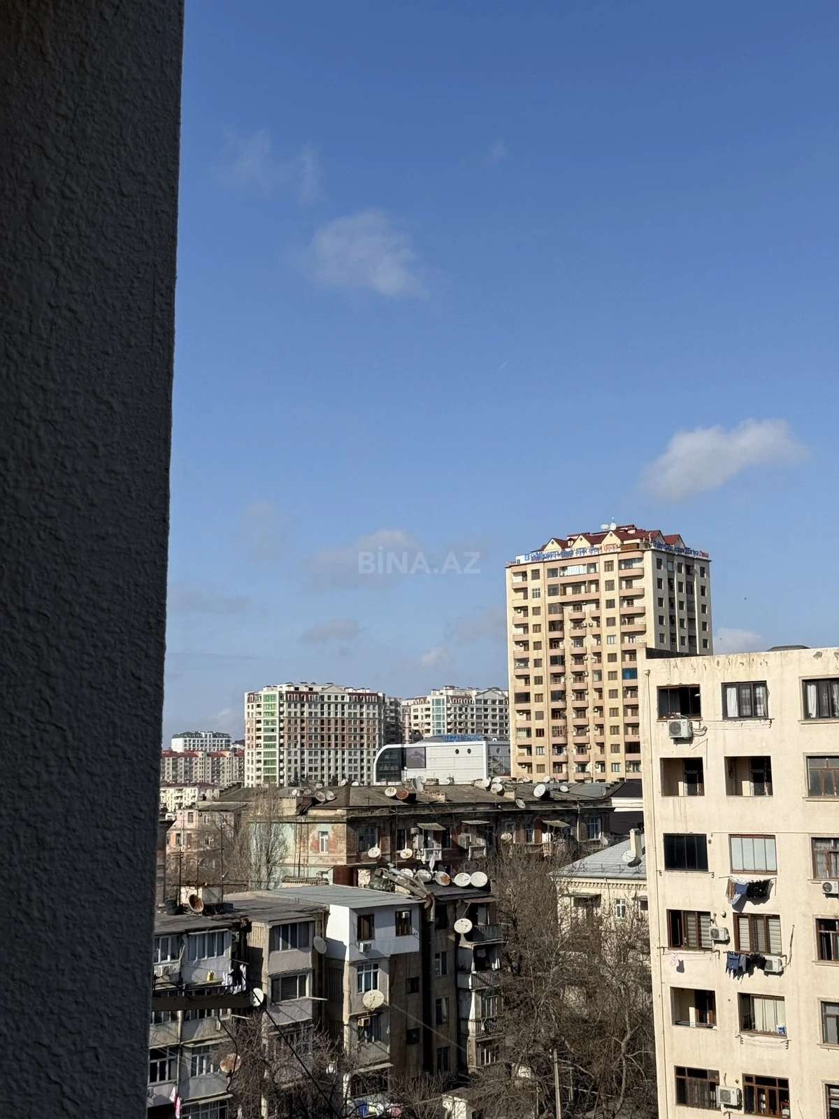 Satılır 2 otaqlı mənzil 85 m²