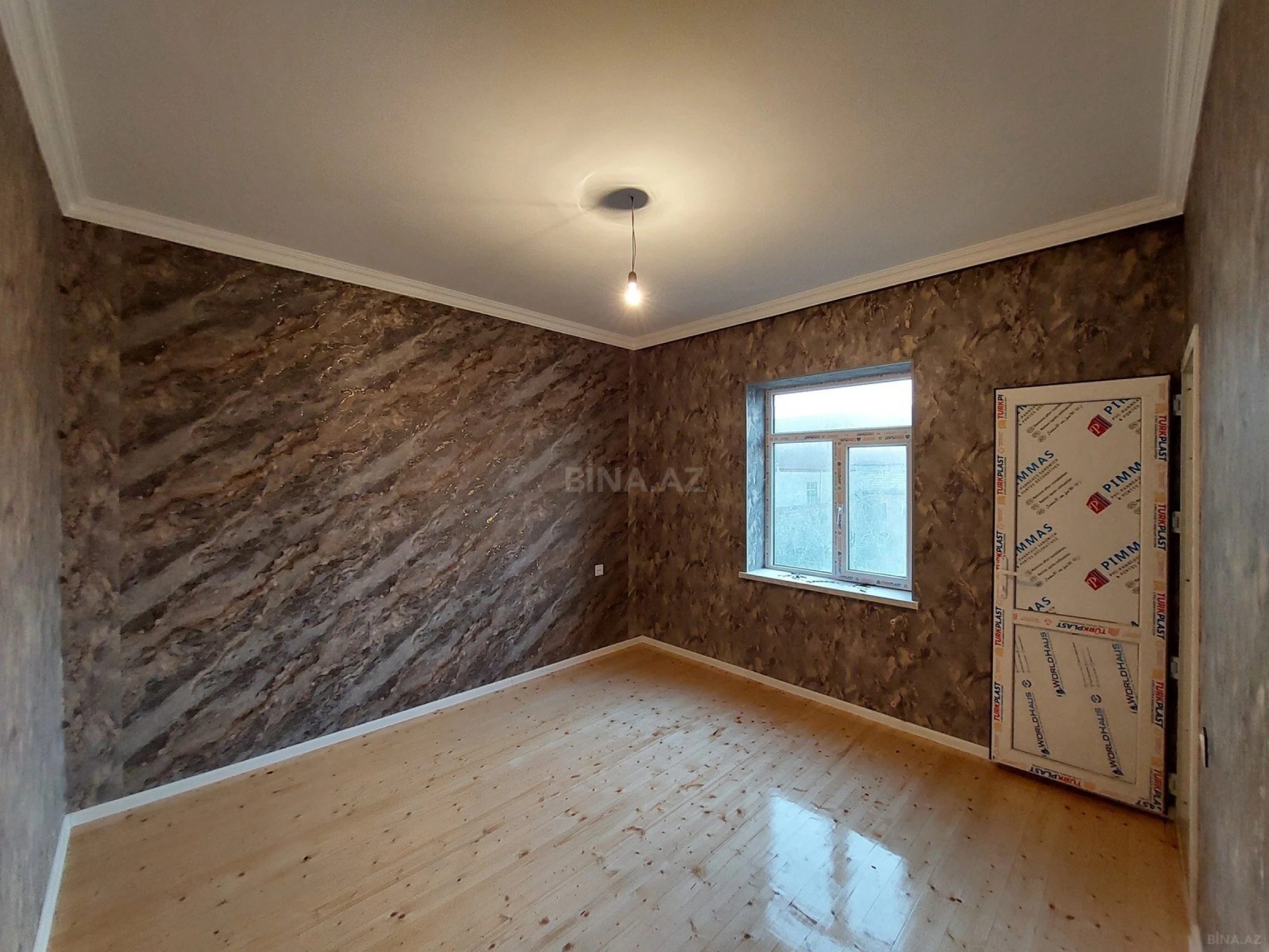 Satılır 3 otaqlı həyət evi 100 m²