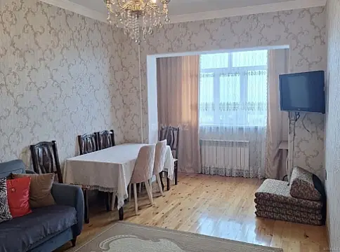 Satılır 3 otaqlı mənzil 85 m²