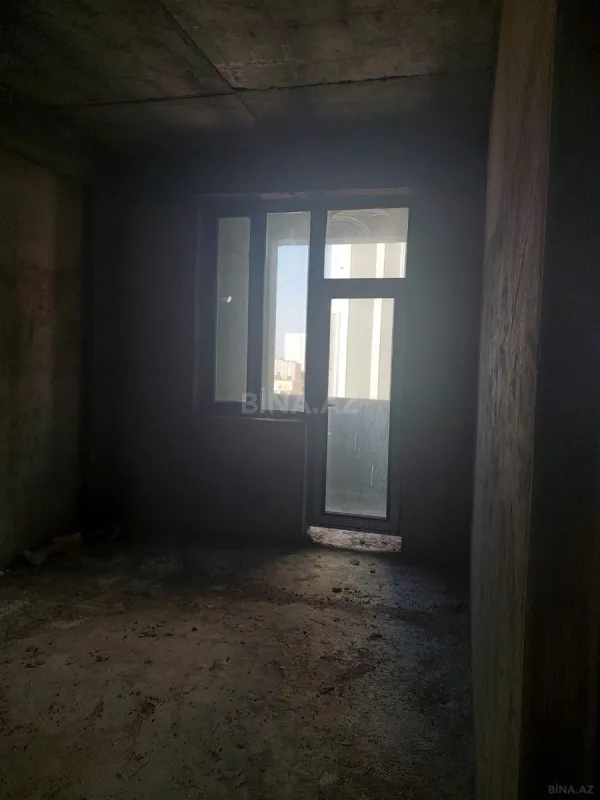 Satılır 2 otaqlı mənzil 82.5 m²