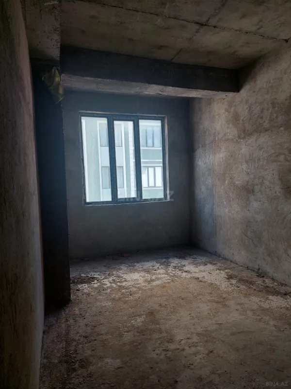 Satılır 2 otaqlı mənzil 82.5 m²