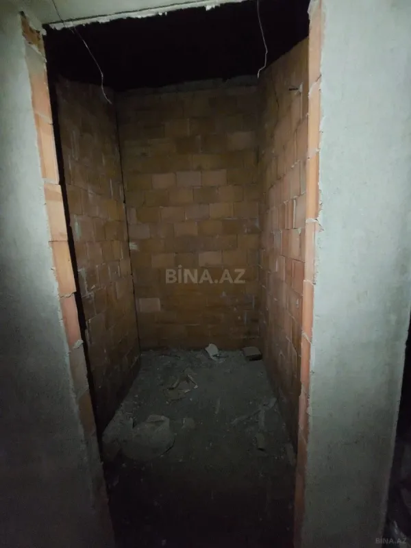 Satılır 2 otaqlı mənzil 82.5 m²