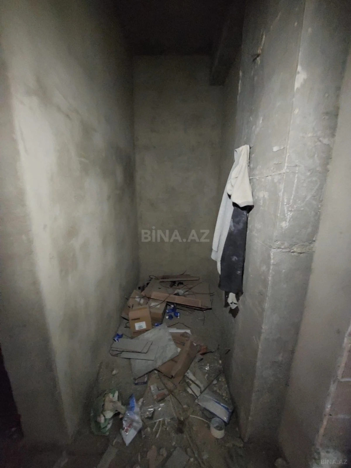 Satılır 2 otaqlı mənzil 82.5 m²