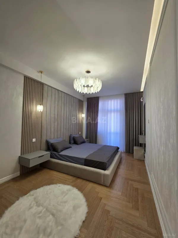 Satılır 3 otaqlı mənzil 120 m²