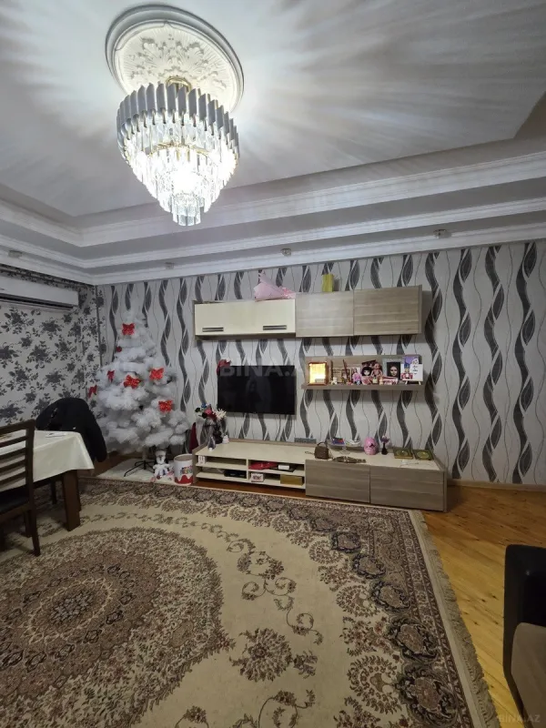 Satılır 3 otaqlı mənzil 82 m²