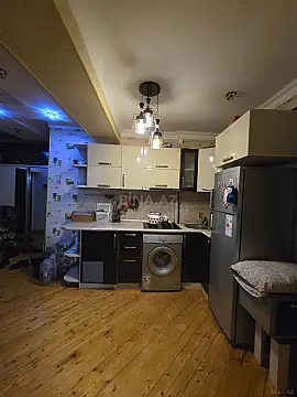 Satılır 3 otaqlı mənzil 82 m²