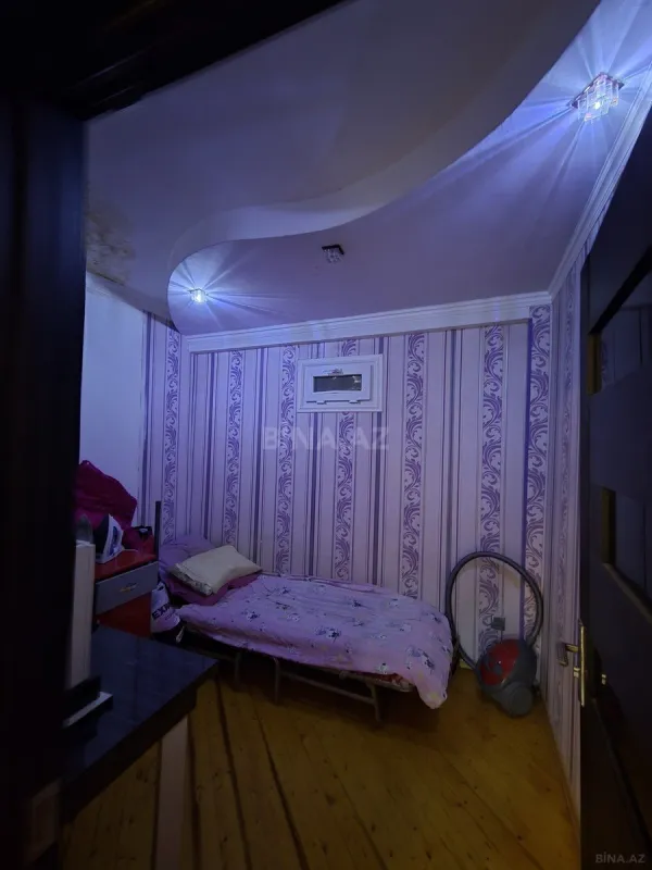 Satılır 3 otaqlı mənzil 82 m²