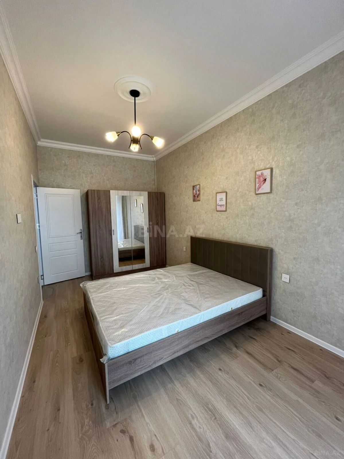 Kirayə verilir 2 otaqlı mənzil 57 m²
