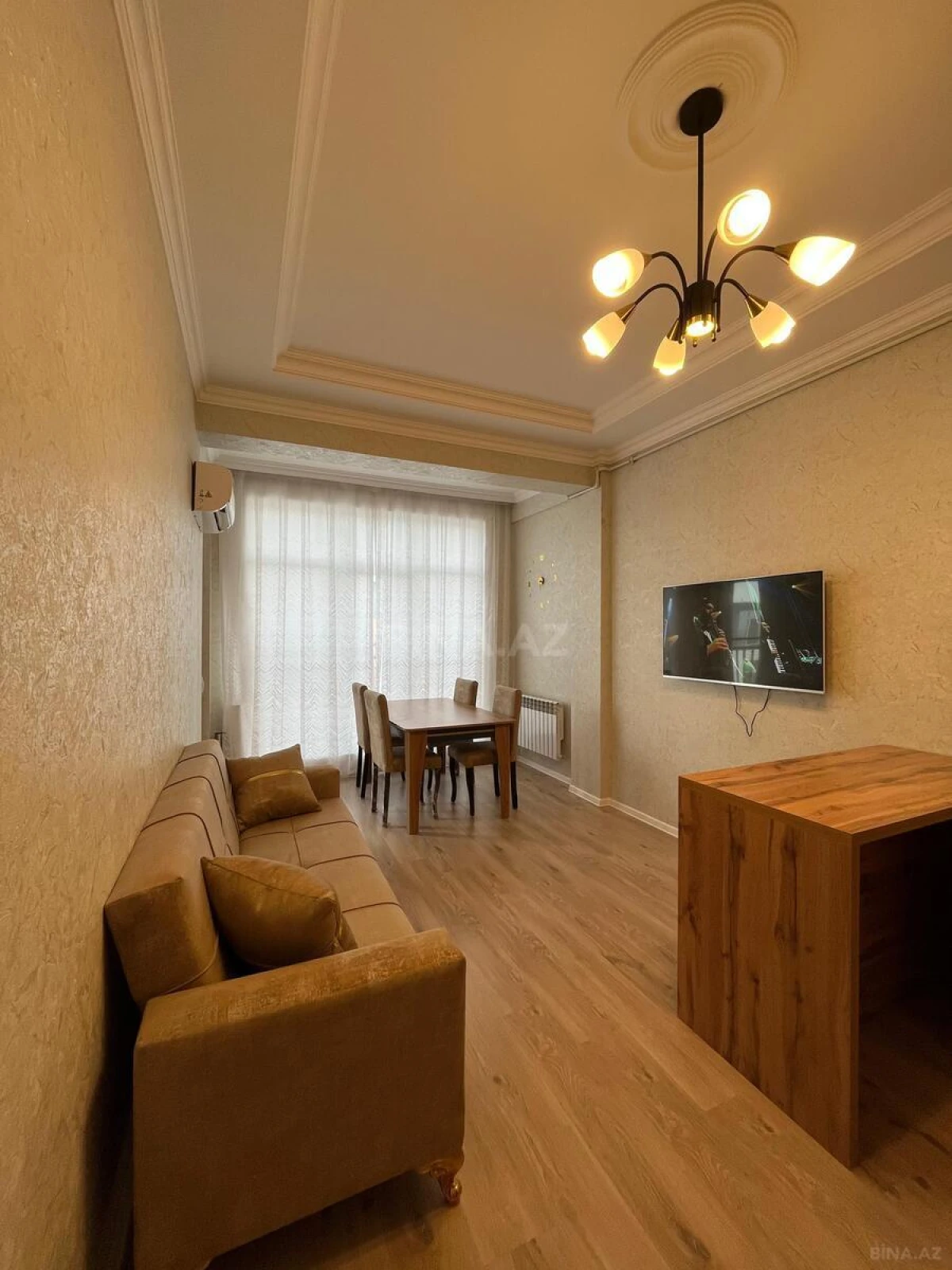 Kirayə verilir 2 otaqlı mənzil 57 m²