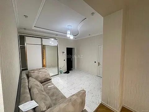 Kirayə verilir 3 otaqlı mənzil 120 m²
