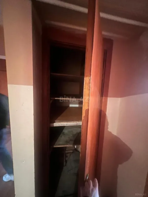 Satılır 5 otaqlı mənzil 103 m²