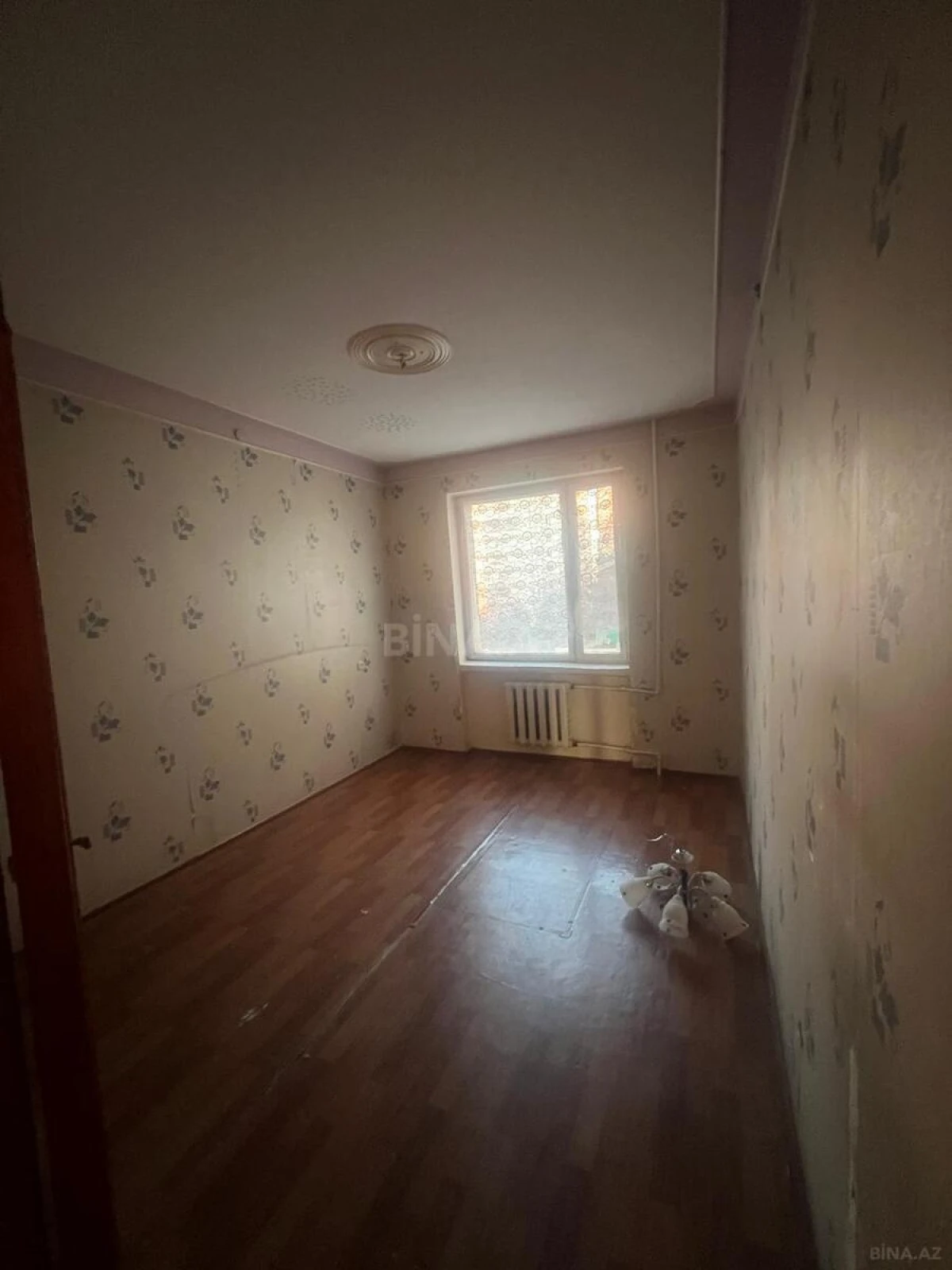 Satılır 5 otaqlı mənzil 103 m²