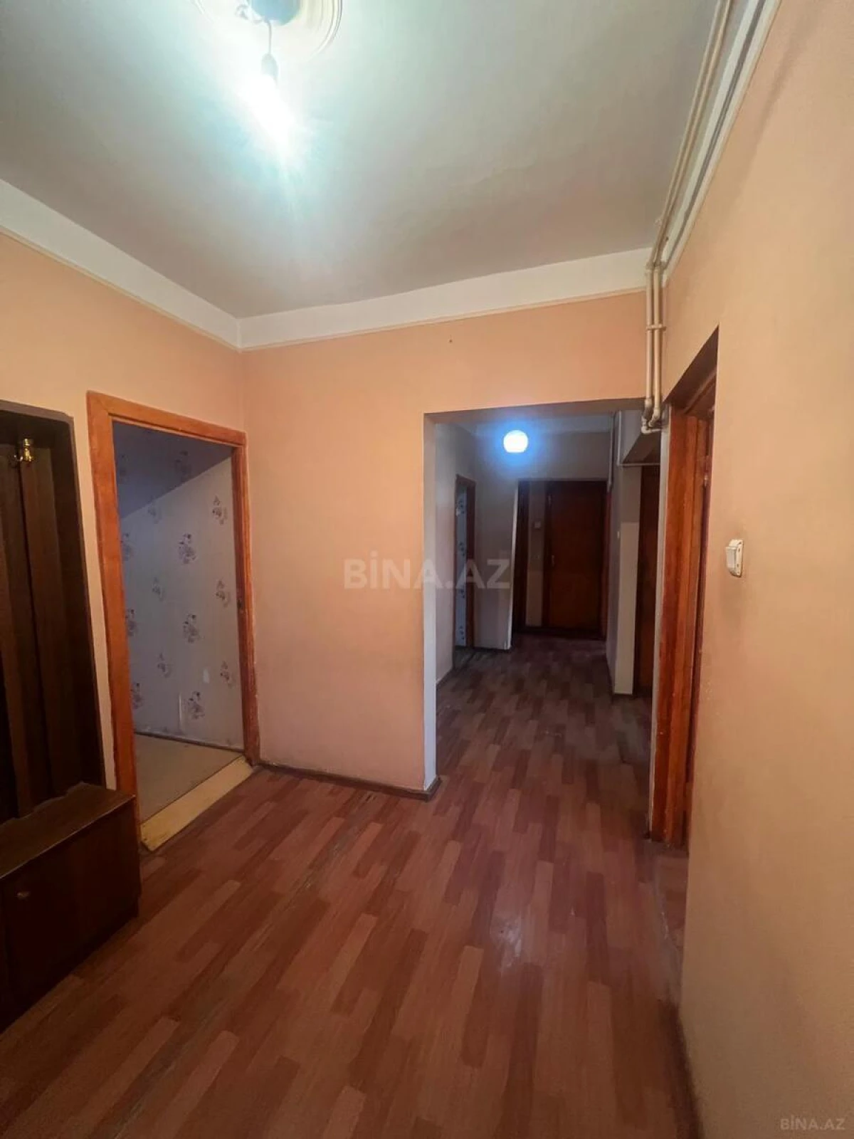 Satılır 5 otaqlı mənzil 103 m²
