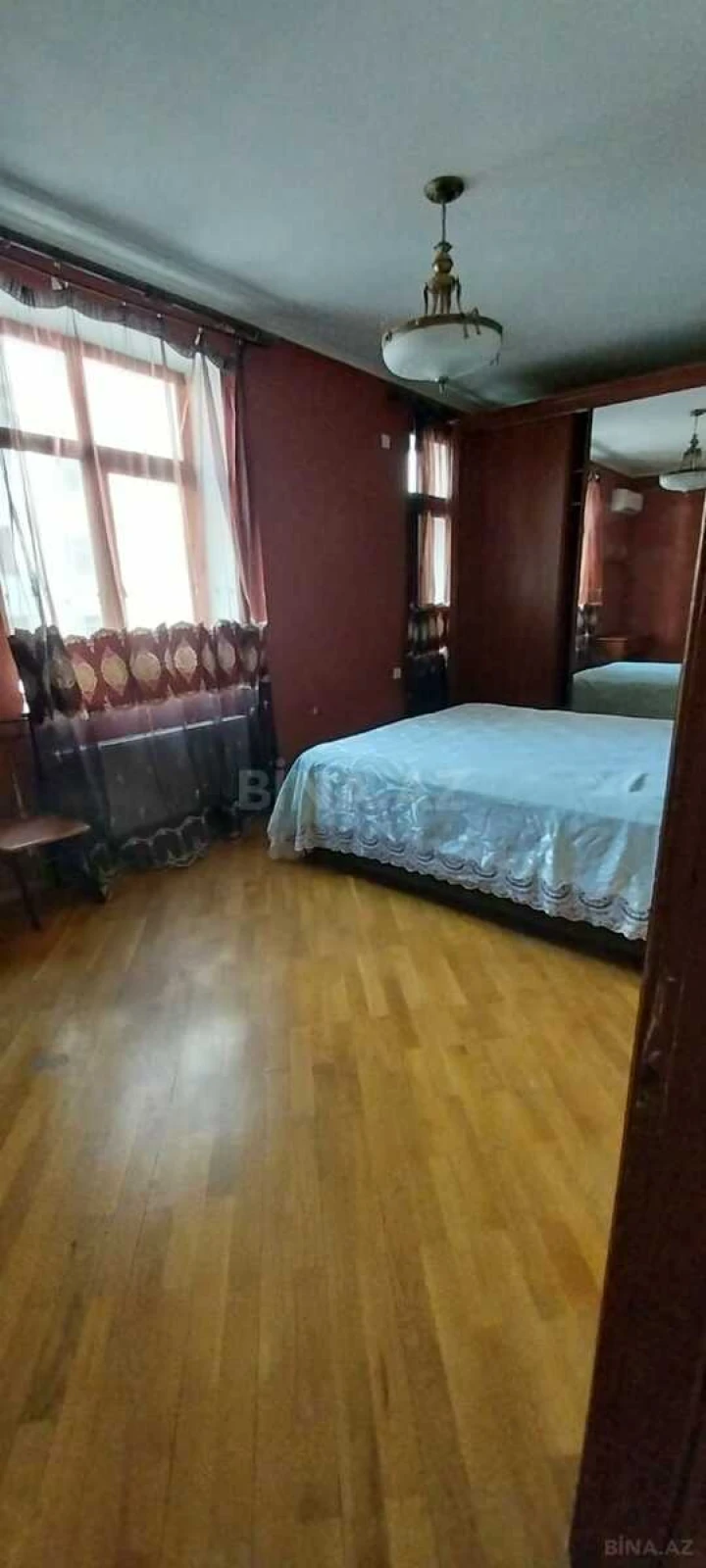 Satılır 3 otaqlı mənzil 125 m²