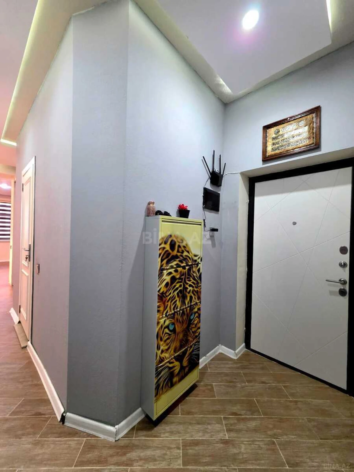 Satılır 3 otaqlı mənzil 94 m²