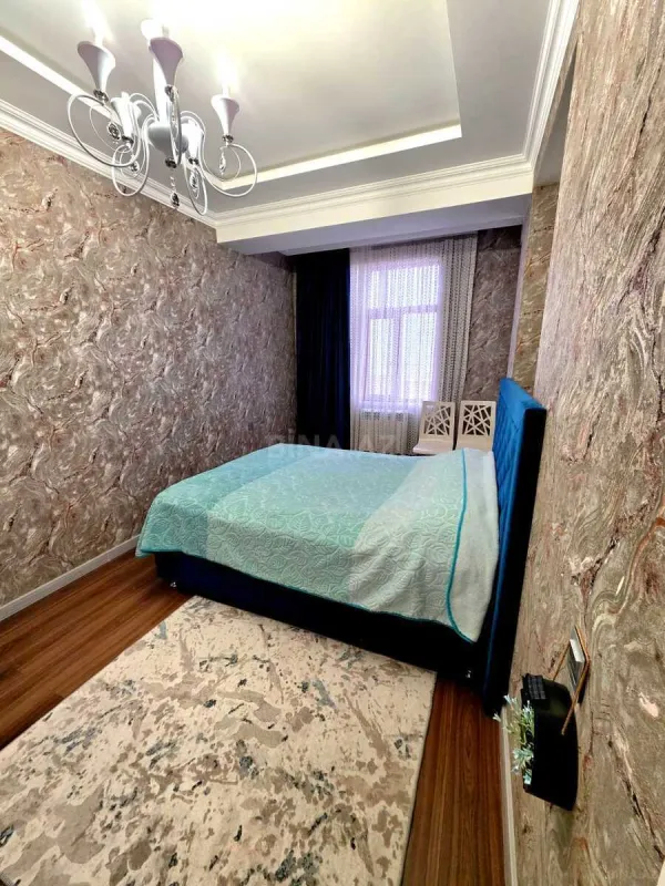Satılır 3 otaqlı mənzil 94 m²