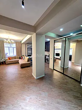 Satılır 3 otaqlı mənzil 94 m²