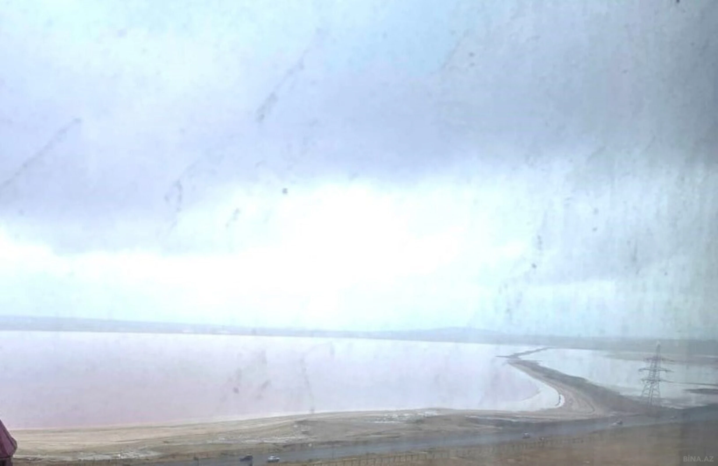 Satılır 3 otaqlı mənzil 94 m²