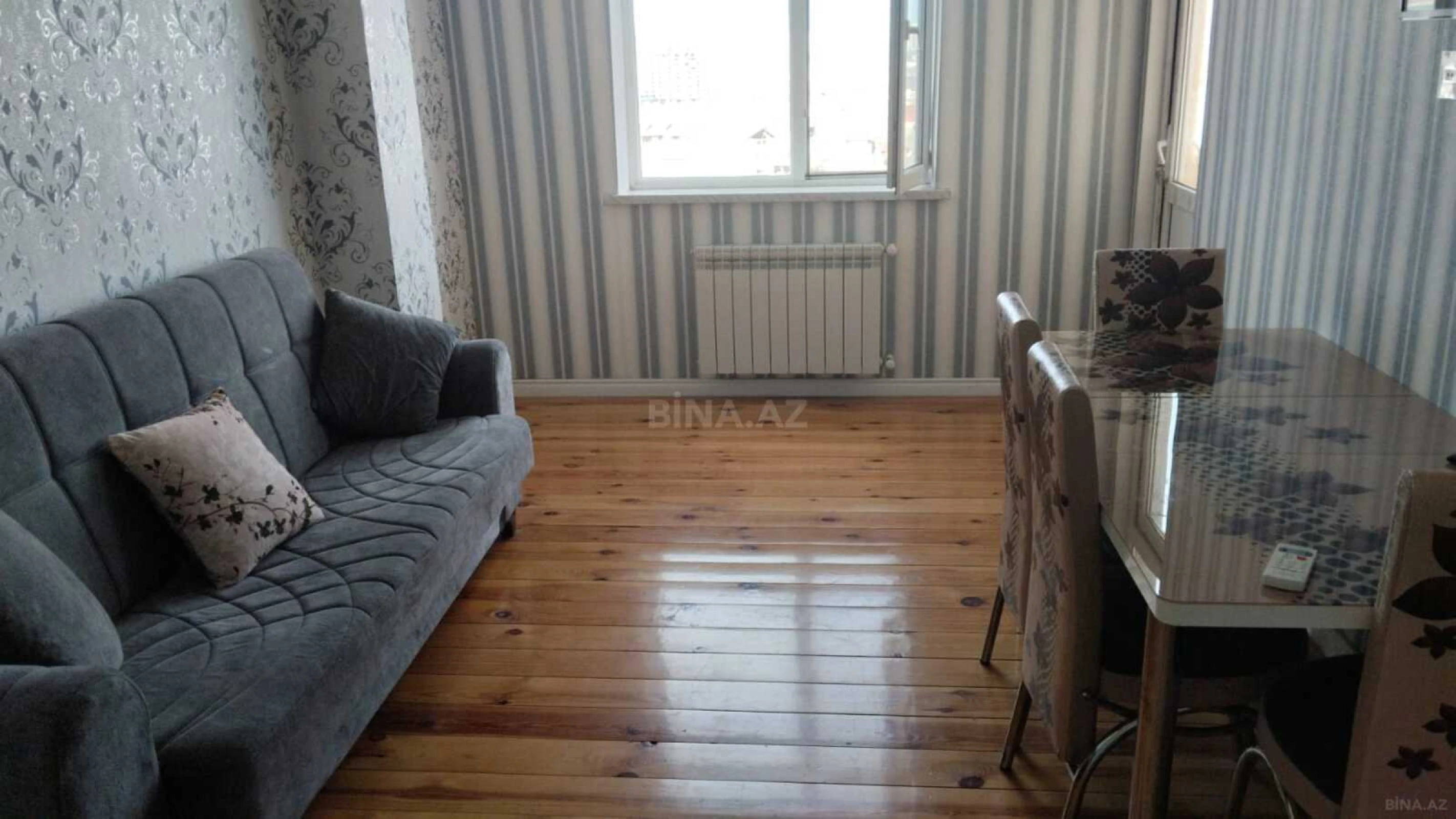 Kirayə verilir 2 otaqlı mənzil 70 m²