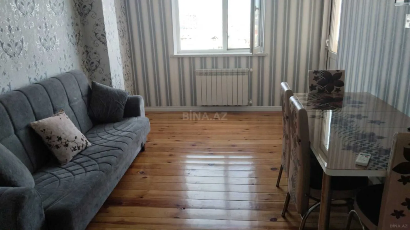 Kirayə verilir 2 otaqlı mənzil 70 m²