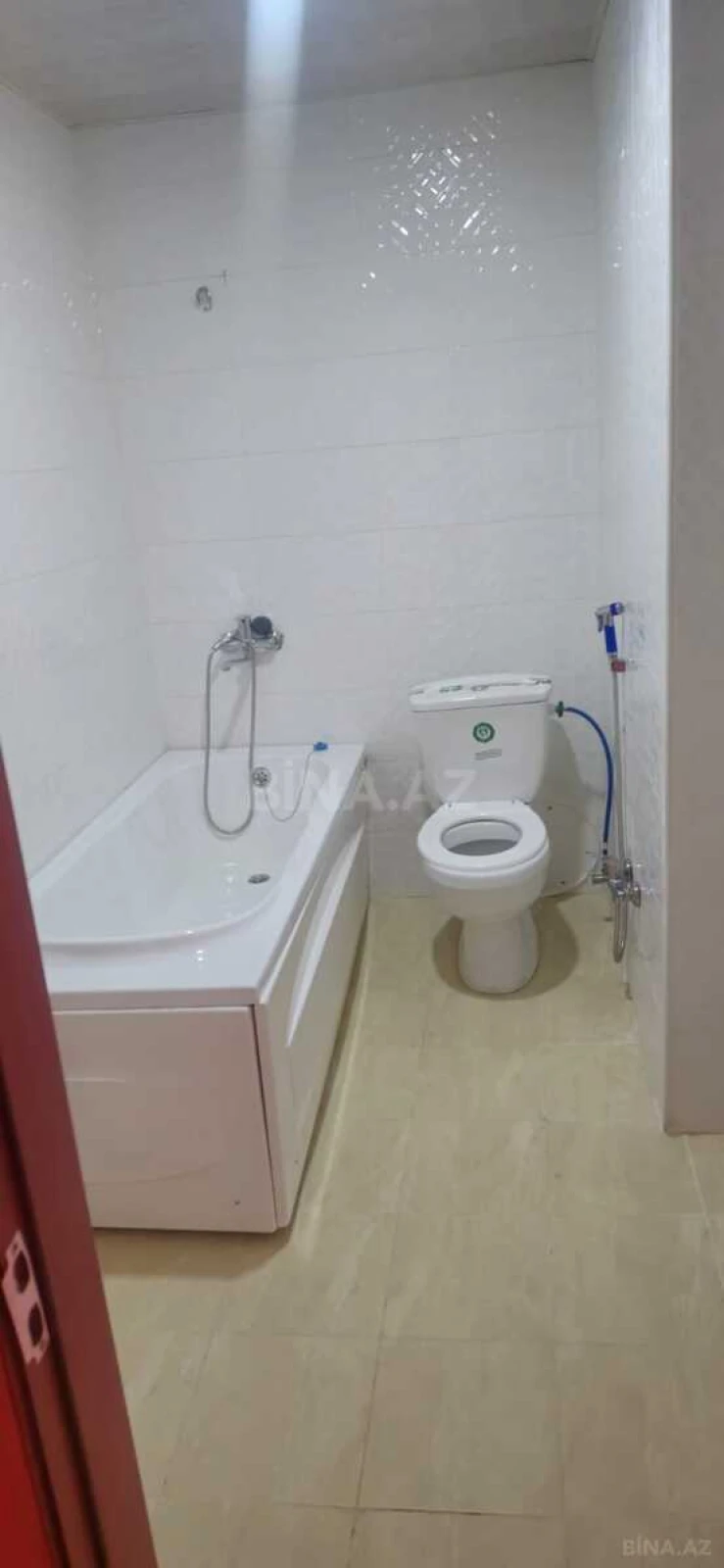 Kirayə verilir 3 otaqlı mənzil 120 m²