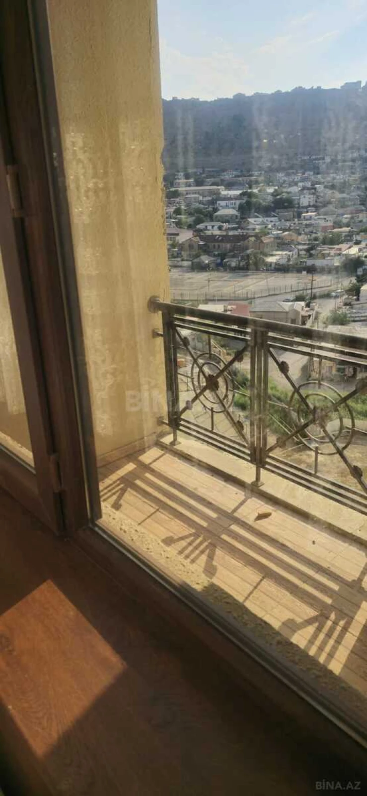 Kirayə verilir 3 otaqlı mənzil 120 m²