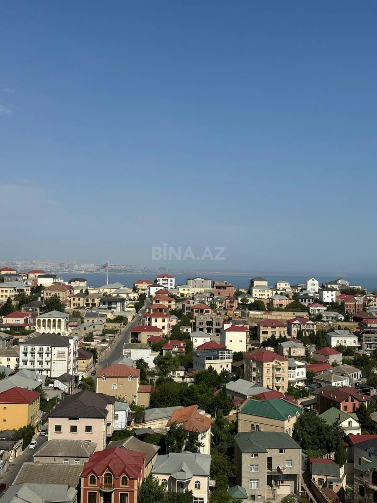 Kirayə verilir 3 otaqlı mənzil 150 m²