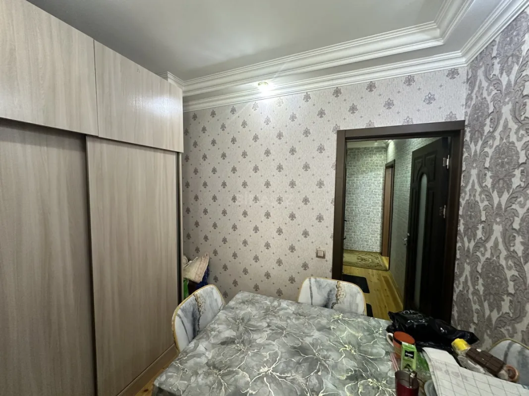 Satılır 1 otaqlı mənzil 40 m²