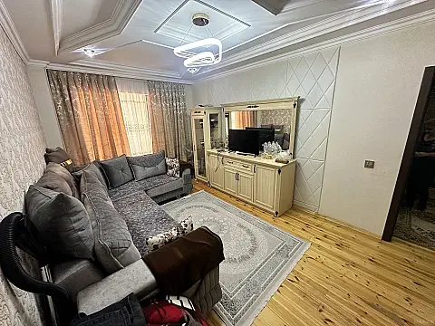 Satılır 1 otaqlı mənzil 40 m²