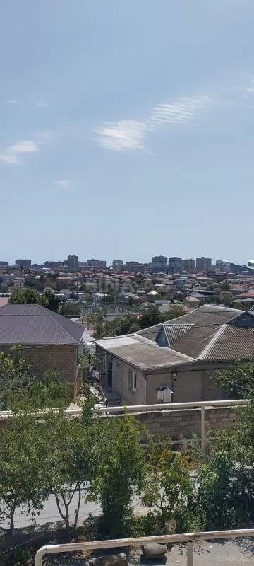 Satılır 4 otaqlı həyət evi 100 m²