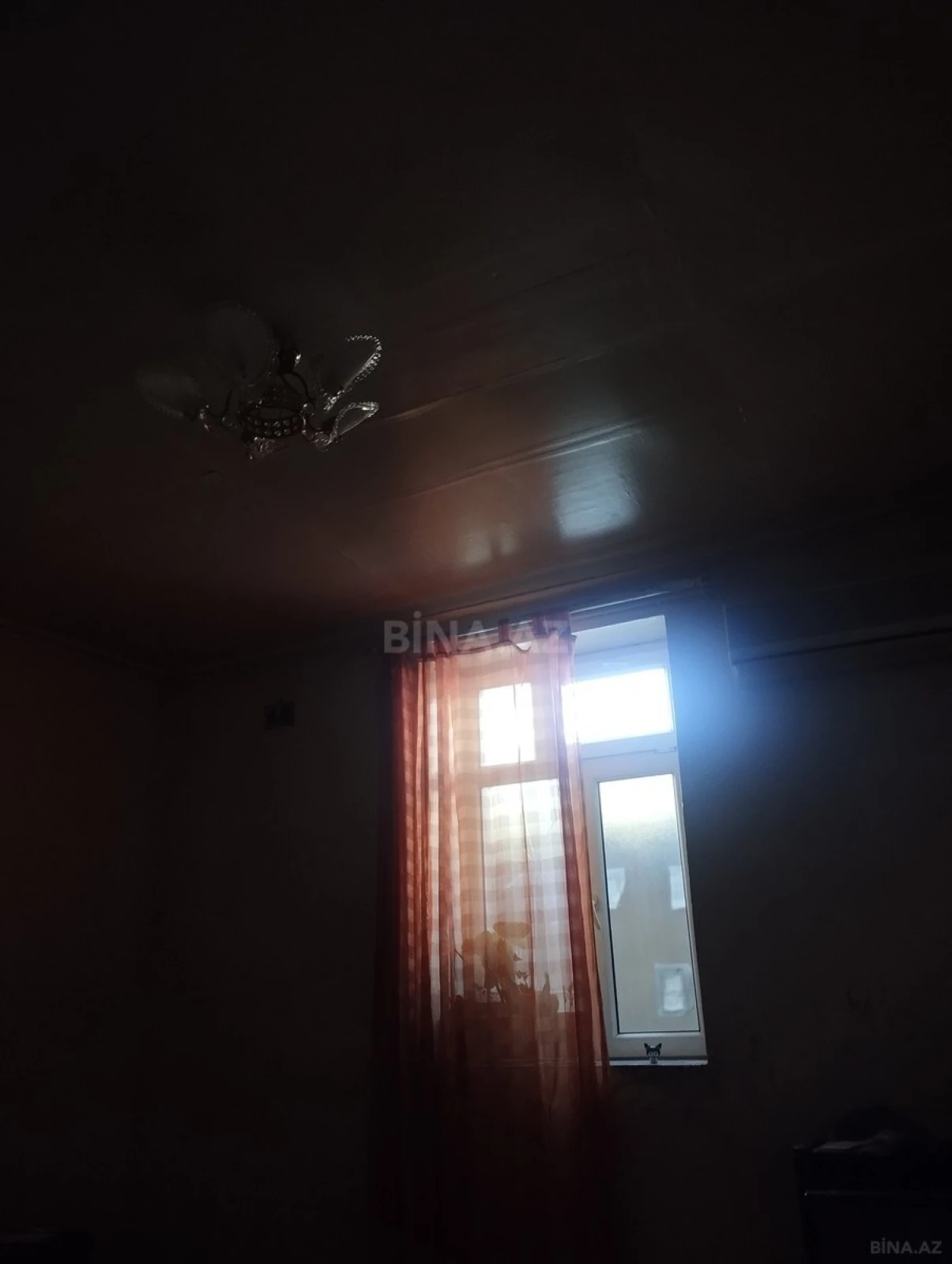 Satılır 4 otaqlı həyət evi 100 m²