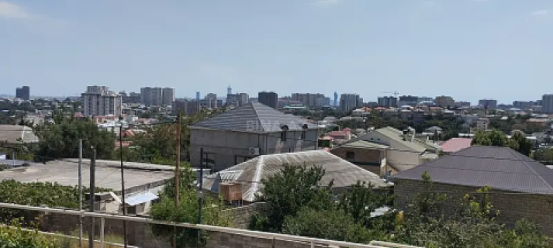 Satılır 4 otaqlı həyət evi 100 m²