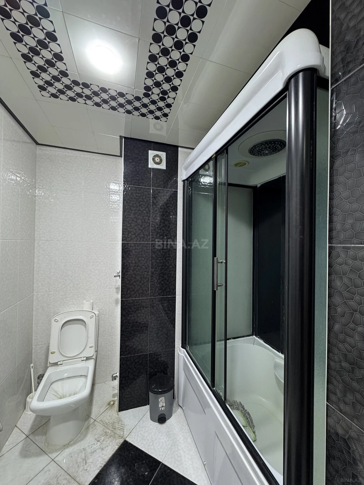 Satılır 3 otaqlı mənzil 125 m²