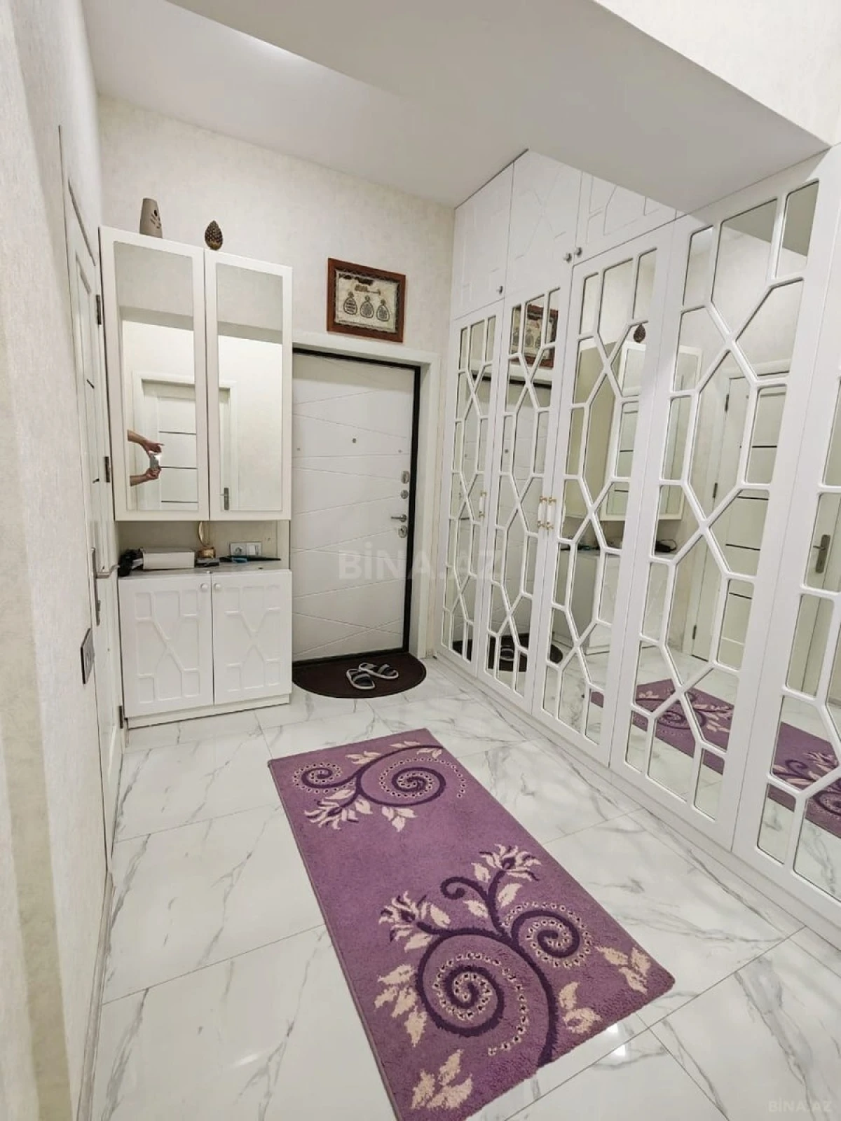 Satılır 2 otaqlı mənzil 64 m²