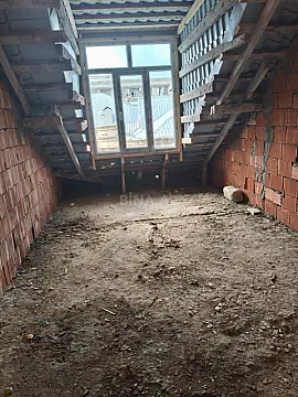 Satılır 2 otaqlı mənzil 68 m²